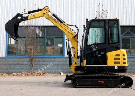 小型挖掘機 小型挖掘機